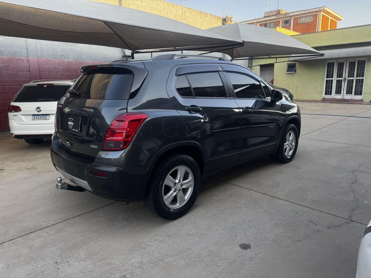 CHEVROLET Tracker - Foto