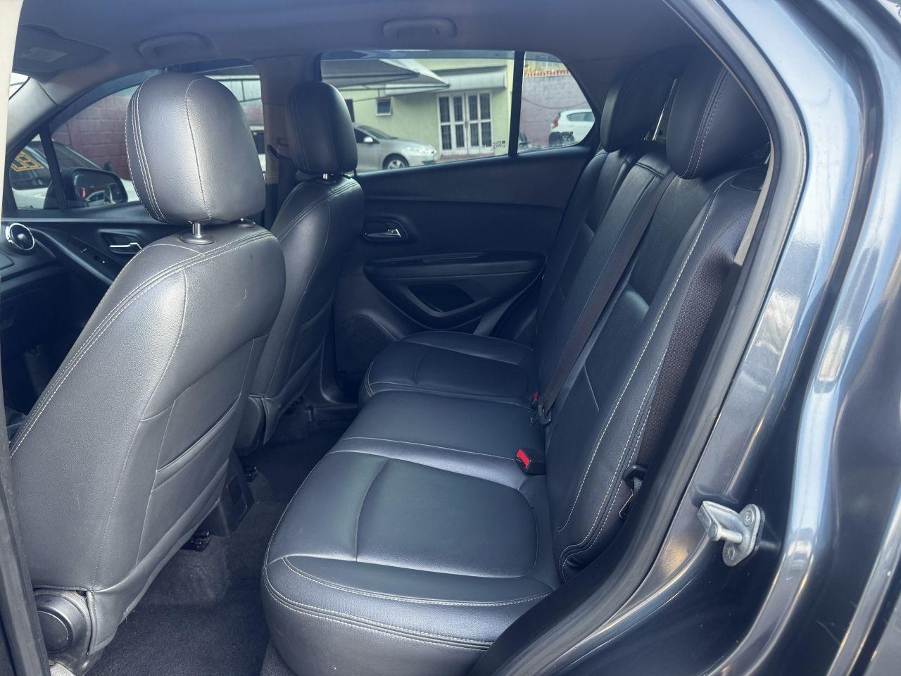 CHEVROLET Tracker - Foto