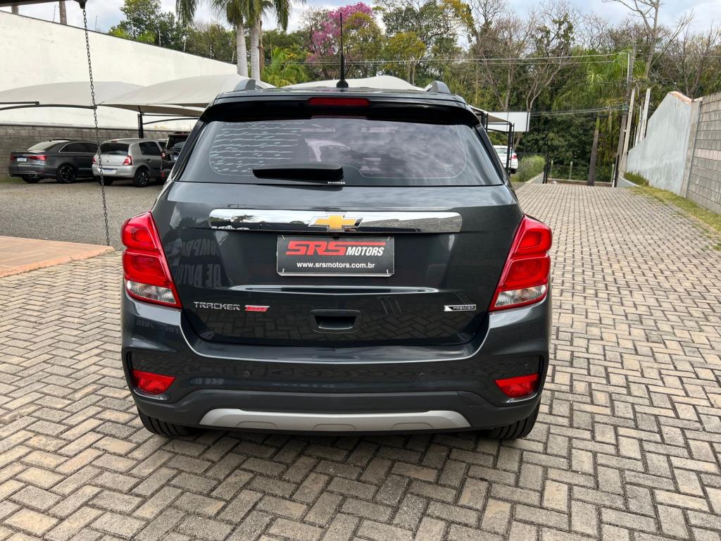 CHEVROLET Tracker - Foto