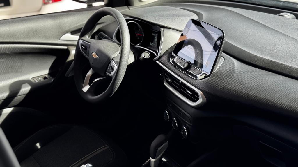 CHEVROLET Tracker - Foto