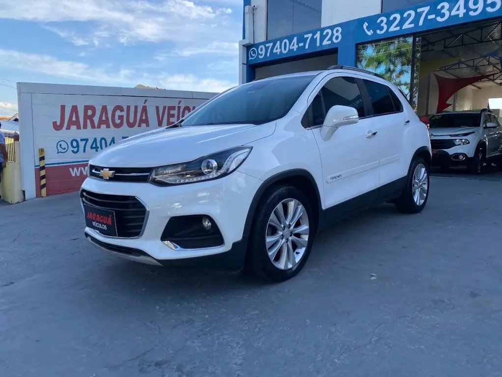 CHEVROLET Tracker