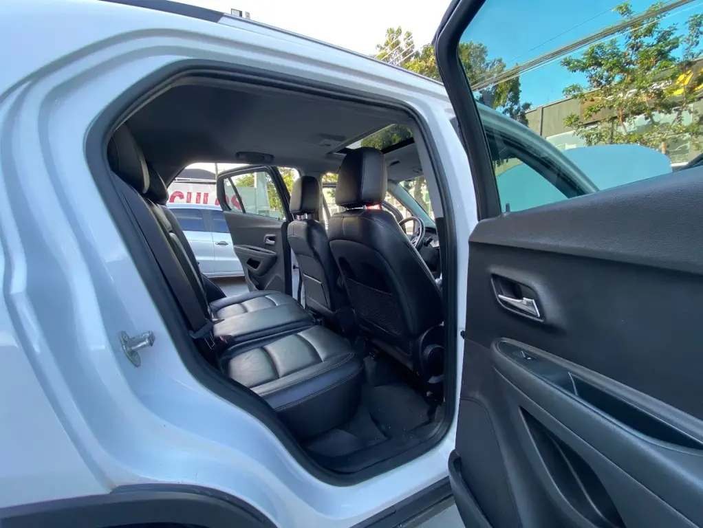 CHEVROLET Tracker - Foto