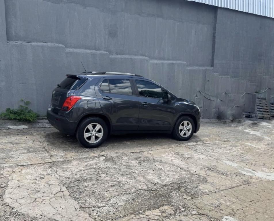 CHEVROLET Tracker - Foto