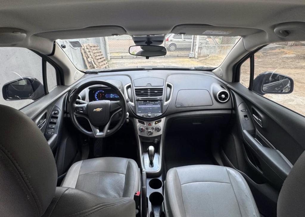 CHEVROLET Tracker - Foto