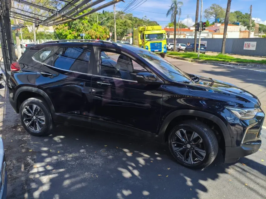 CHEVROLET Tracker - Foto