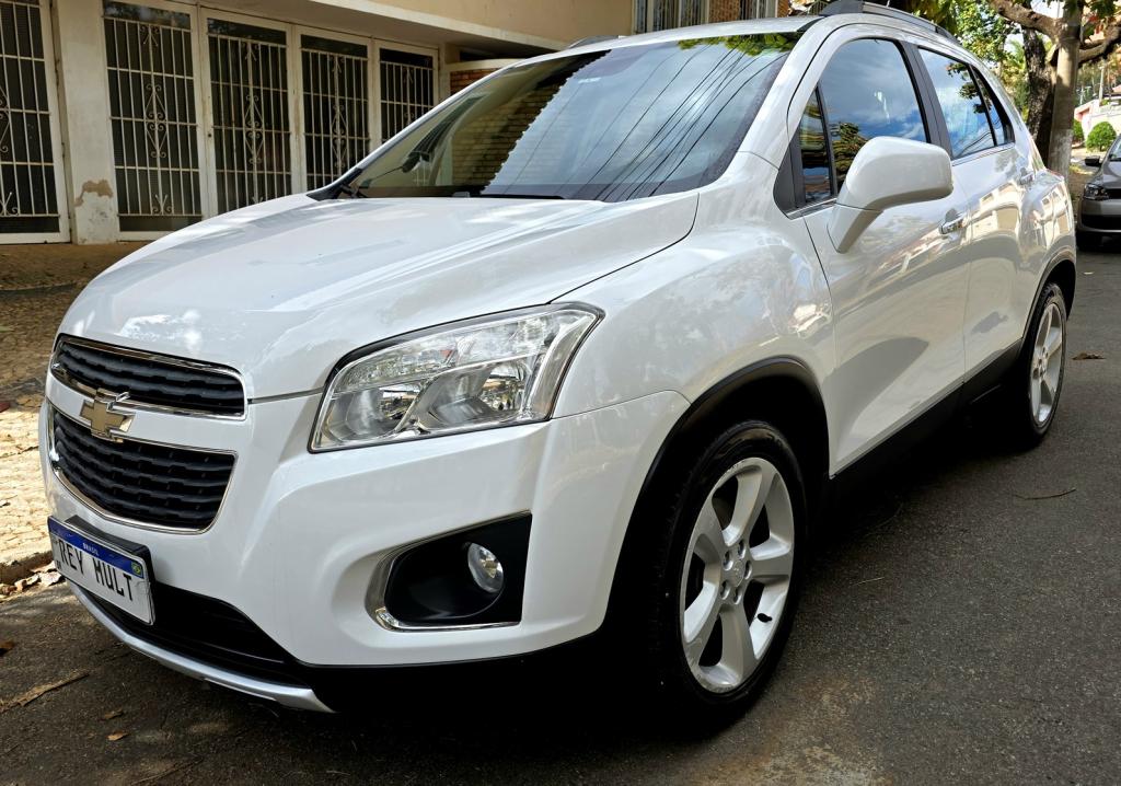 CHEVROLET Tracker