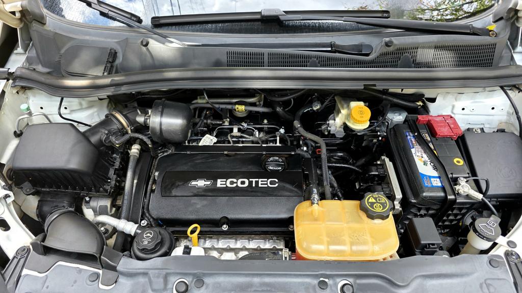 CHEVROLET Tracker - Foto