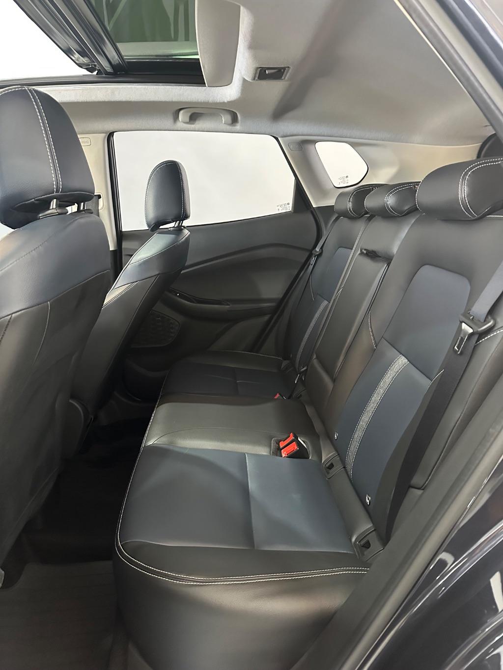 CHEVROLET Tracker - Foto