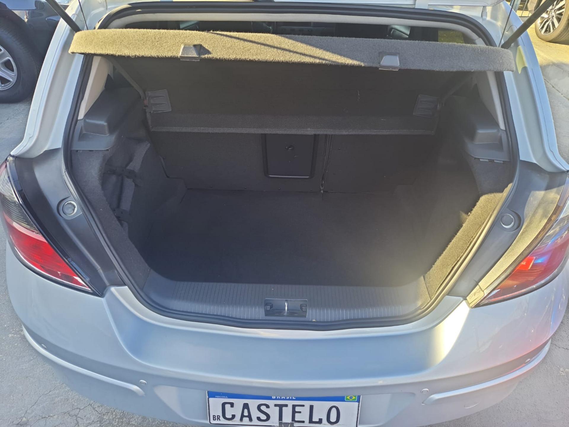 CHEVROLET Vectra Hatch - Foto