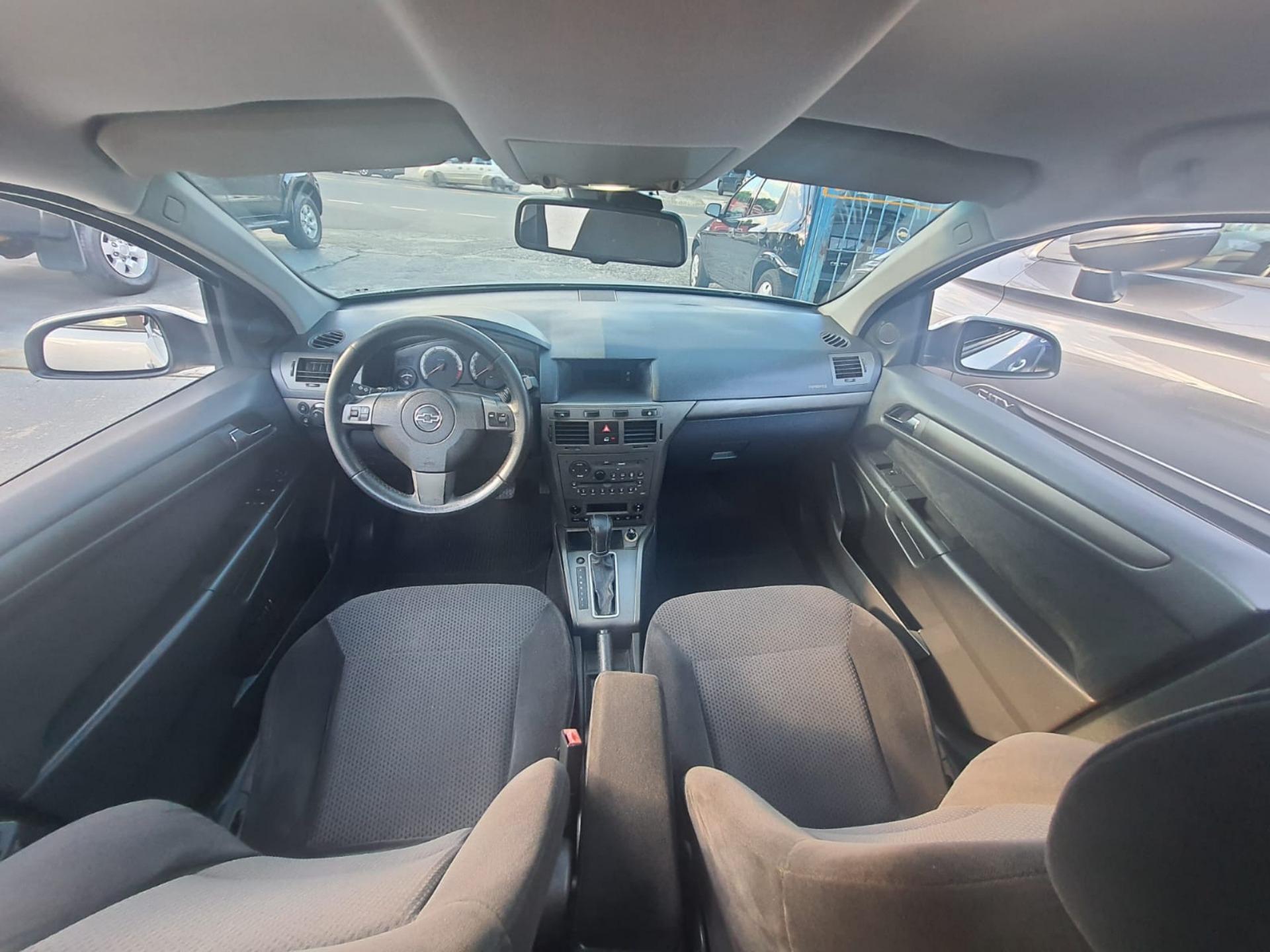 CHEVROLET Vectra Hatch - Foto