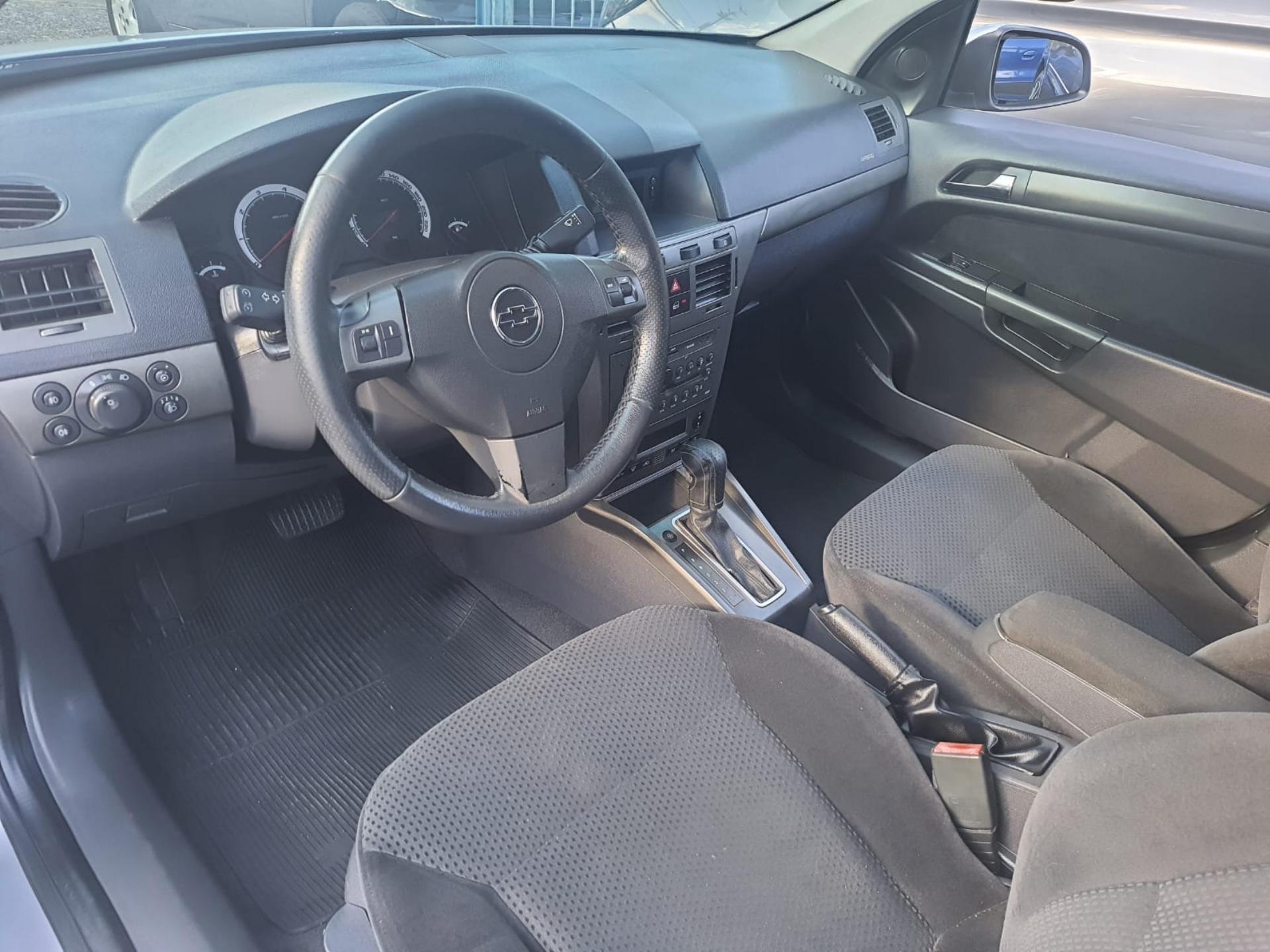 CHEVROLET Vectra Hatch - Foto