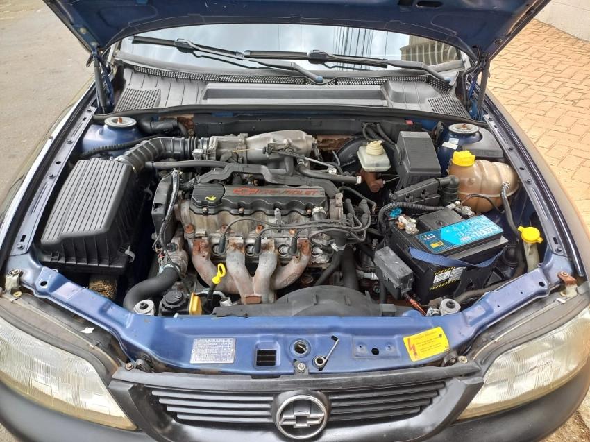 CHEVROLET Vectra Sedan - Foto