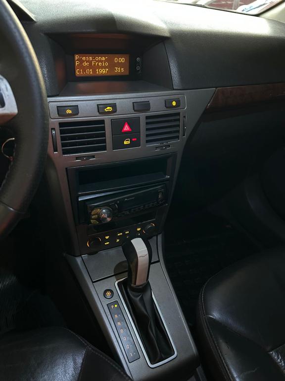 CHEVROLET Vectra Sedan - Foto