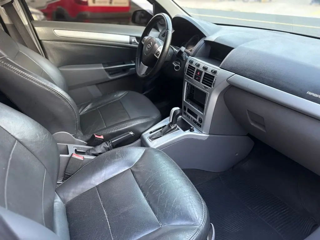 CHEVROLET Vectra Sedan - Foto