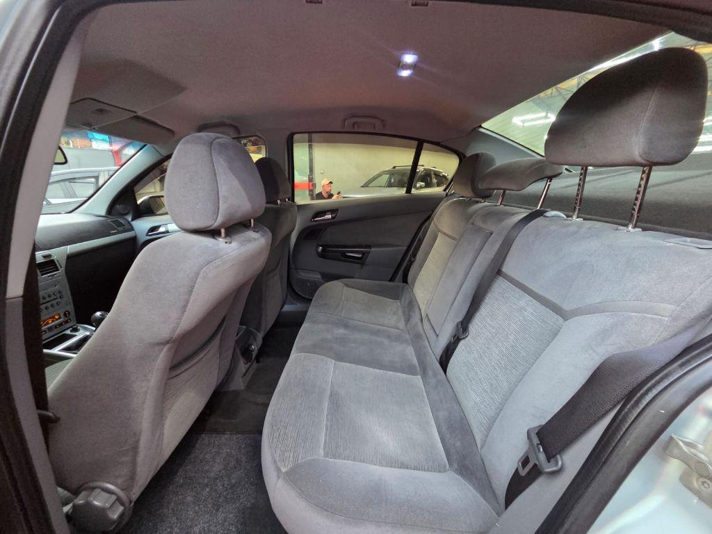 CHEVROLET Vectra Sedan - Foto