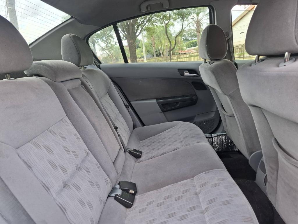 CHEVROLET Vectra Sedan - Foto