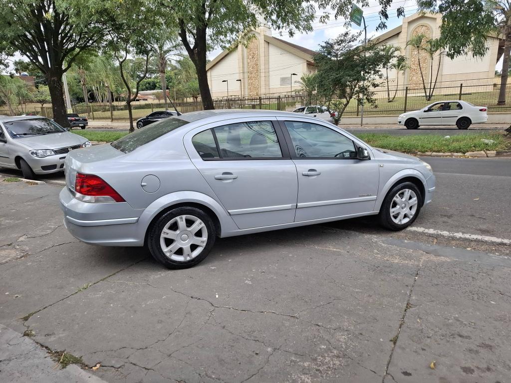 CHEVROLET Vectra Sedan - Foto