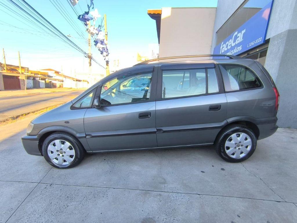 CHEVROLET Zafira - Foto