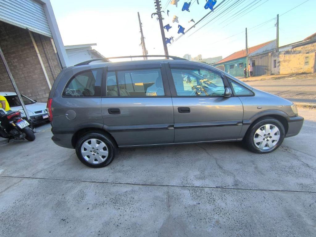 CHEVROLET Zafira - Foto