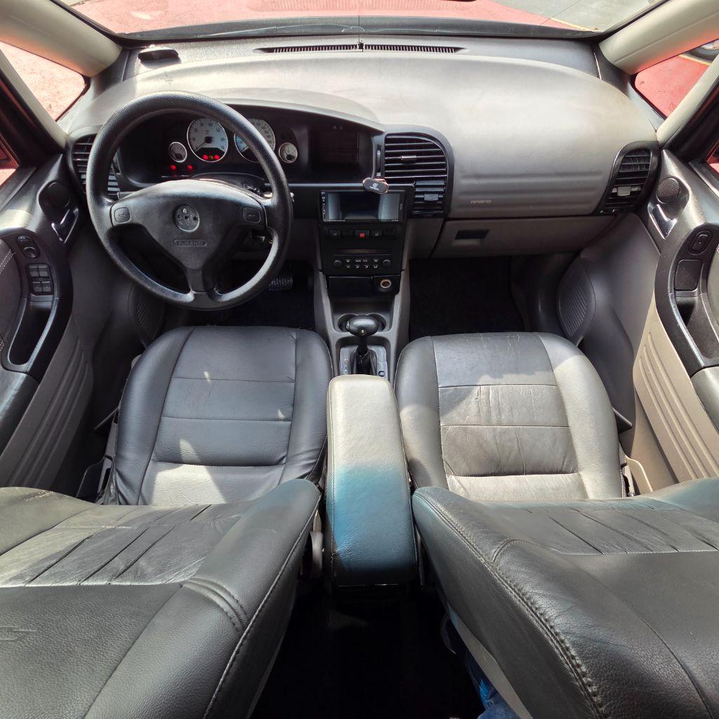 CHEVROLET Zafira - Foto