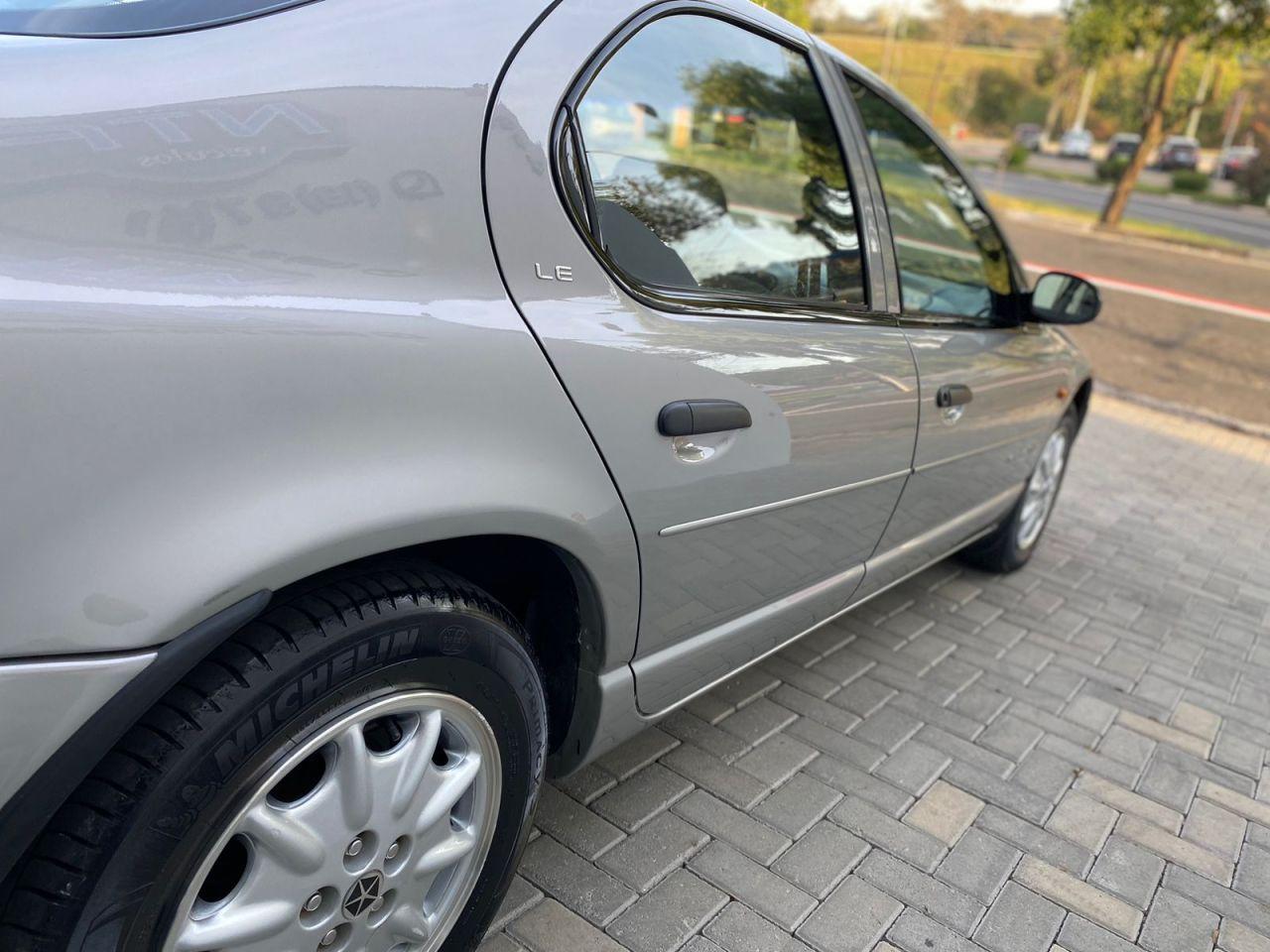 CHRYSLER Stratus - Foto