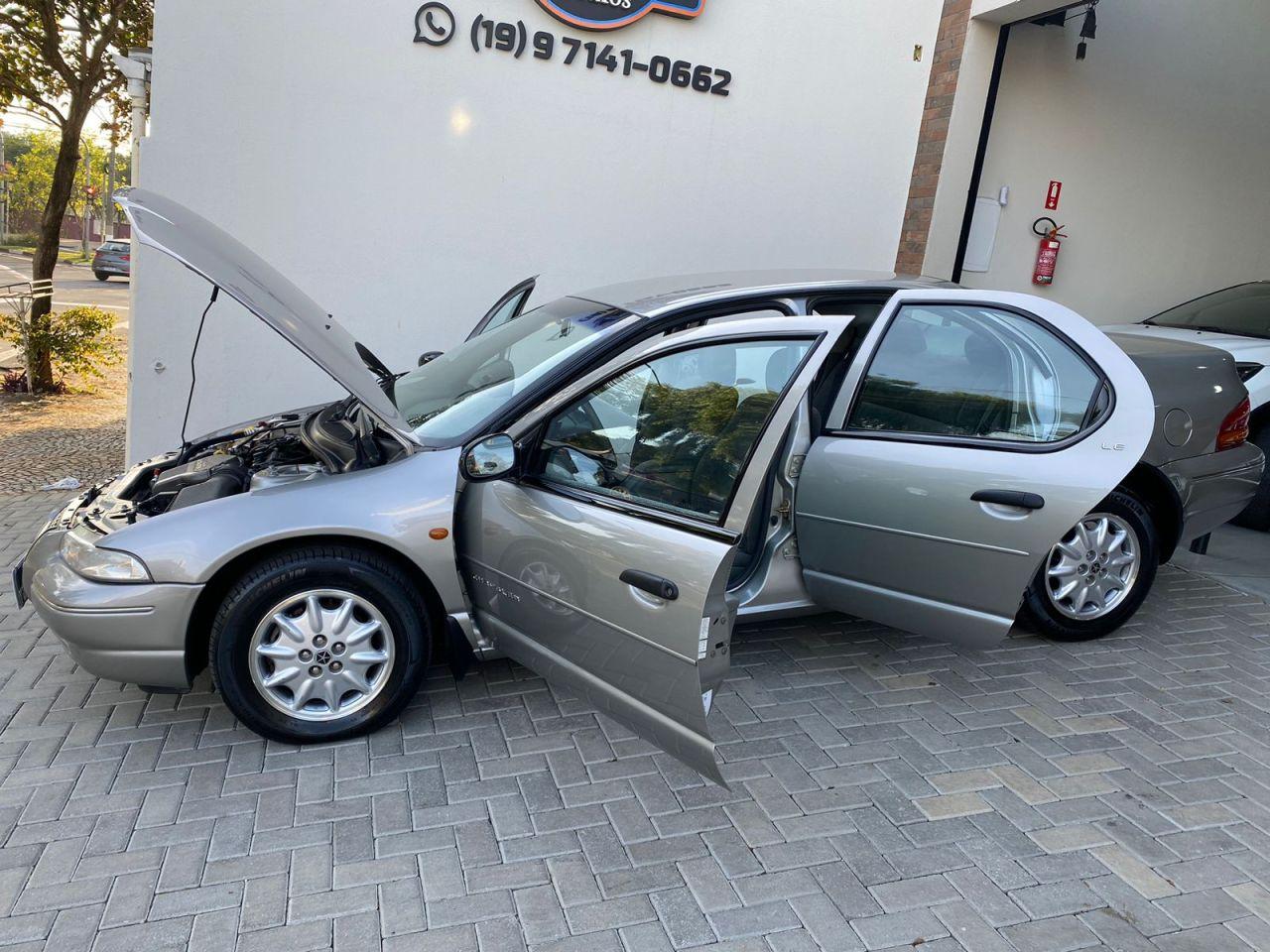 CHRYSLER Stratus - Foto