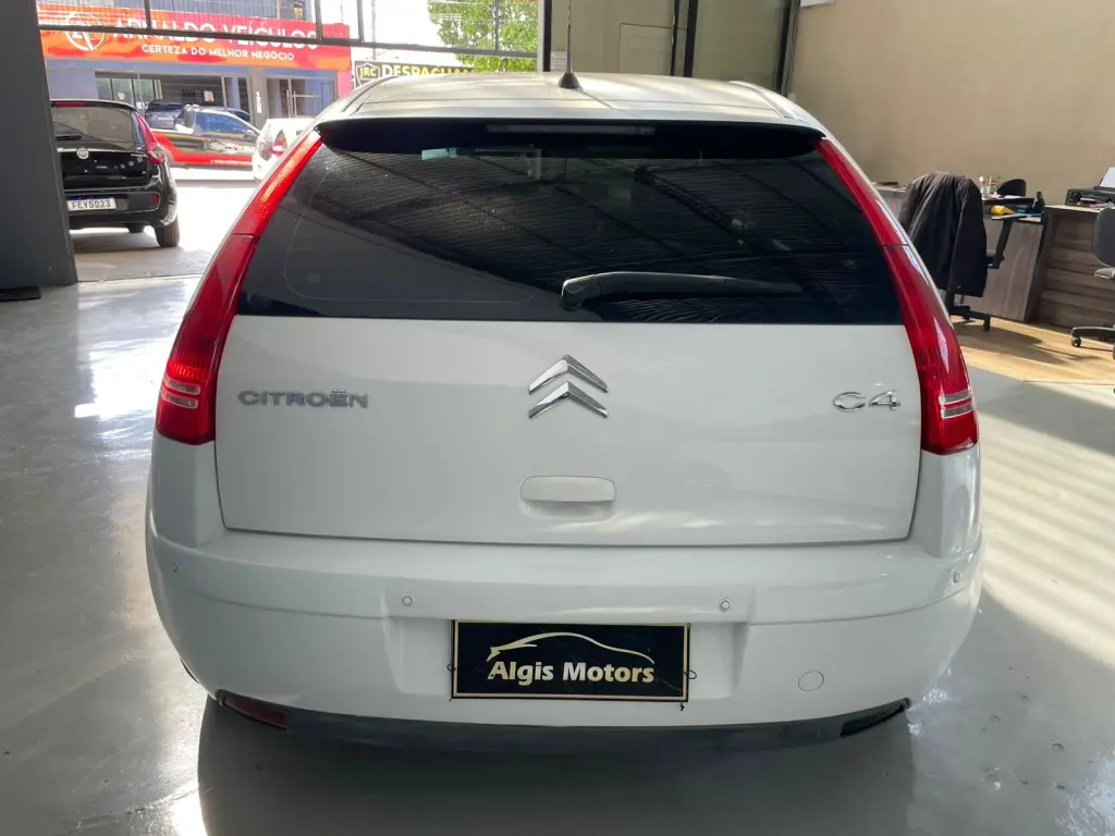 CITROEN C4 Hatch - Foto