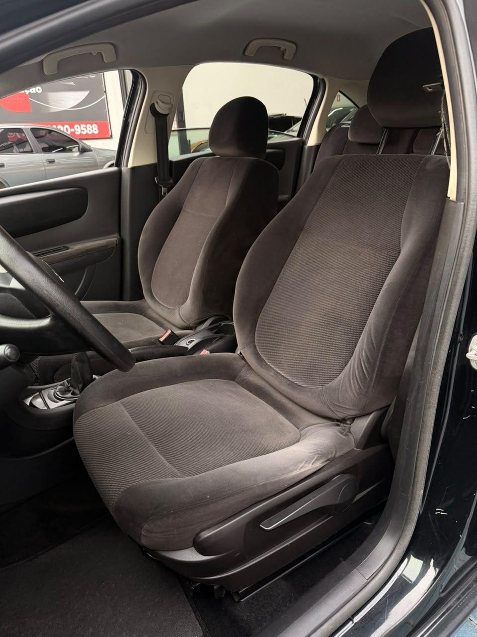 CITROEN C4 Hatch - Foto