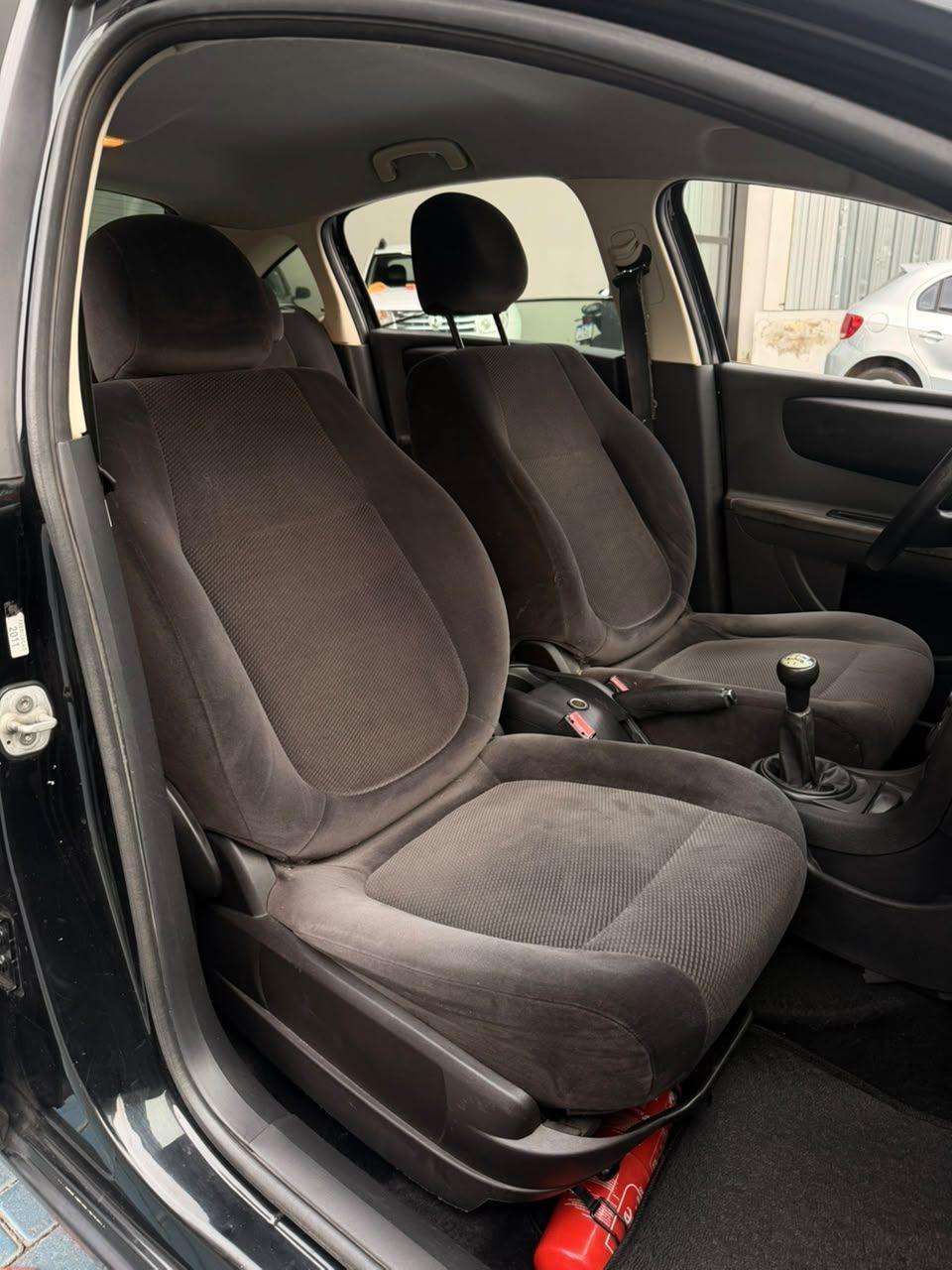 CITROEN C4 Hatch - Foto