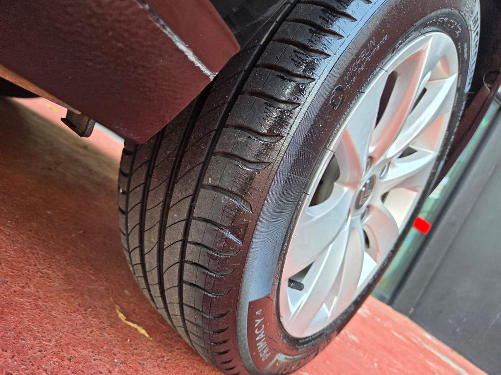 CITROEN C4 Hatch - Foto