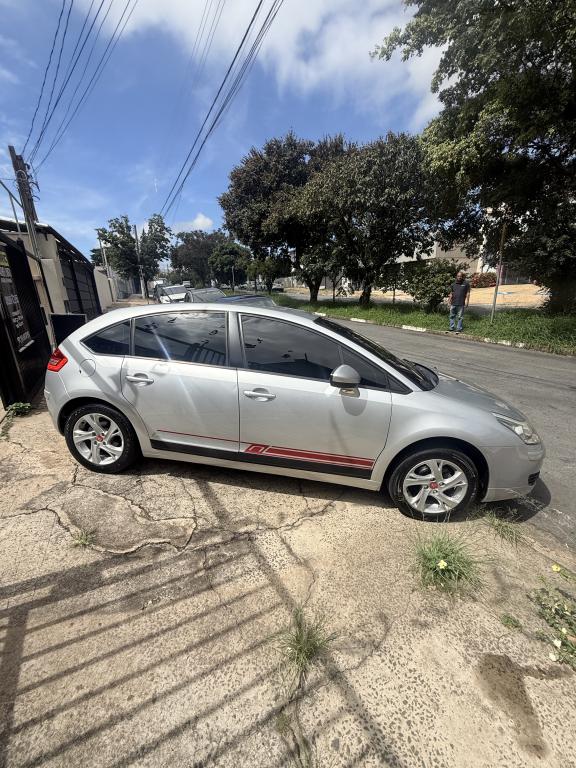 CITROEN C4 Hatch - Foto