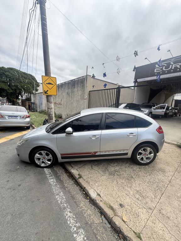 CITROEN C4 Hatch - Foto