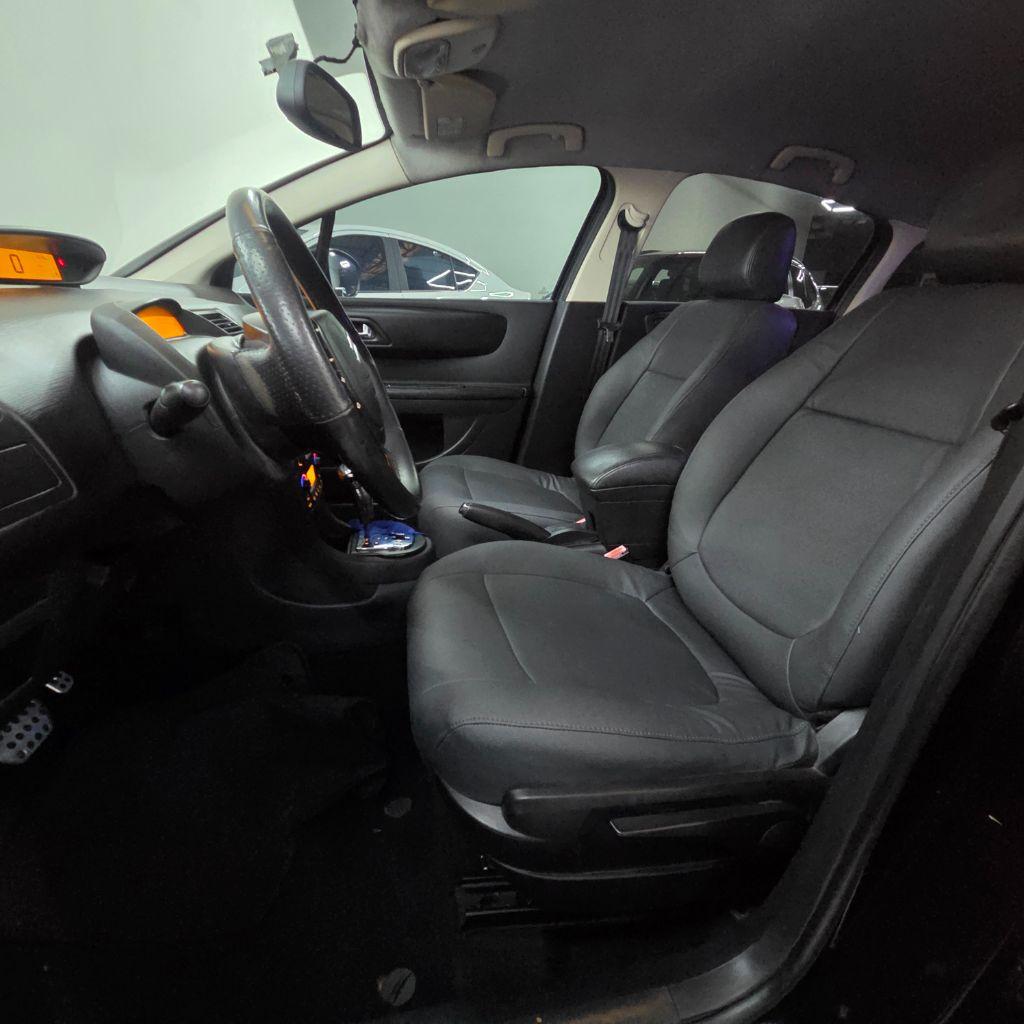 CITROEN C4 Hatch - Foto