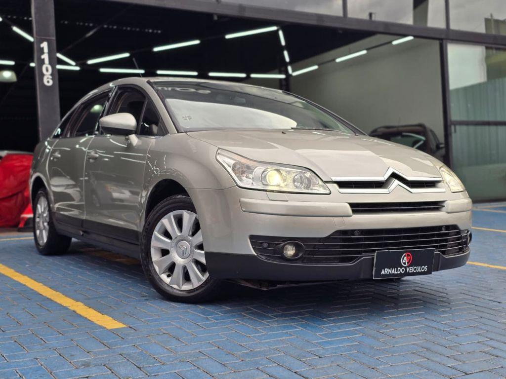 CITROEN C4 Sedan - Foto