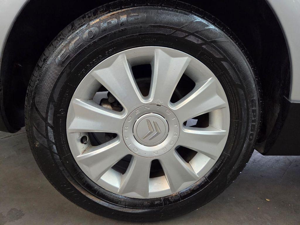 CITROEN C4 Sedan - Foto