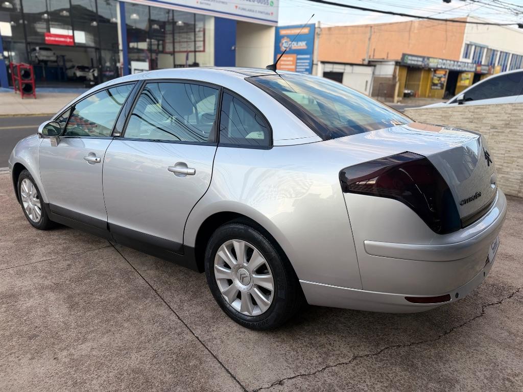 CITROEN C4 Sedan - Foto