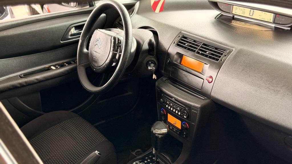CITROEN C4 Sedan - Foto