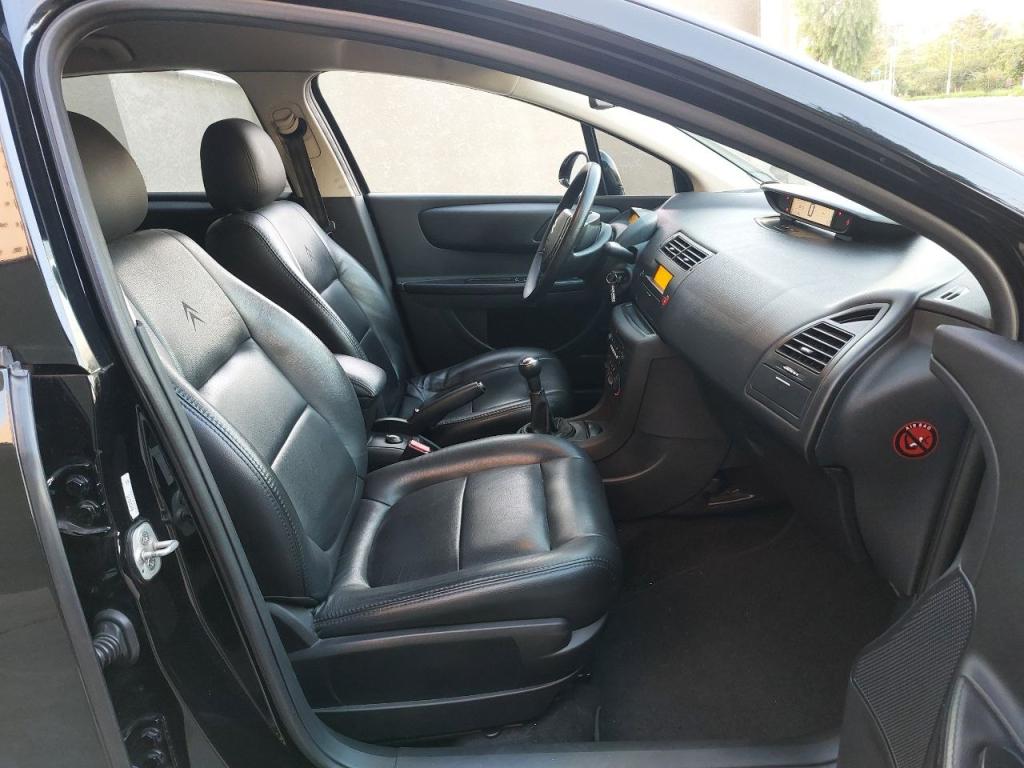 CITROEN C4 Sedan - Foto