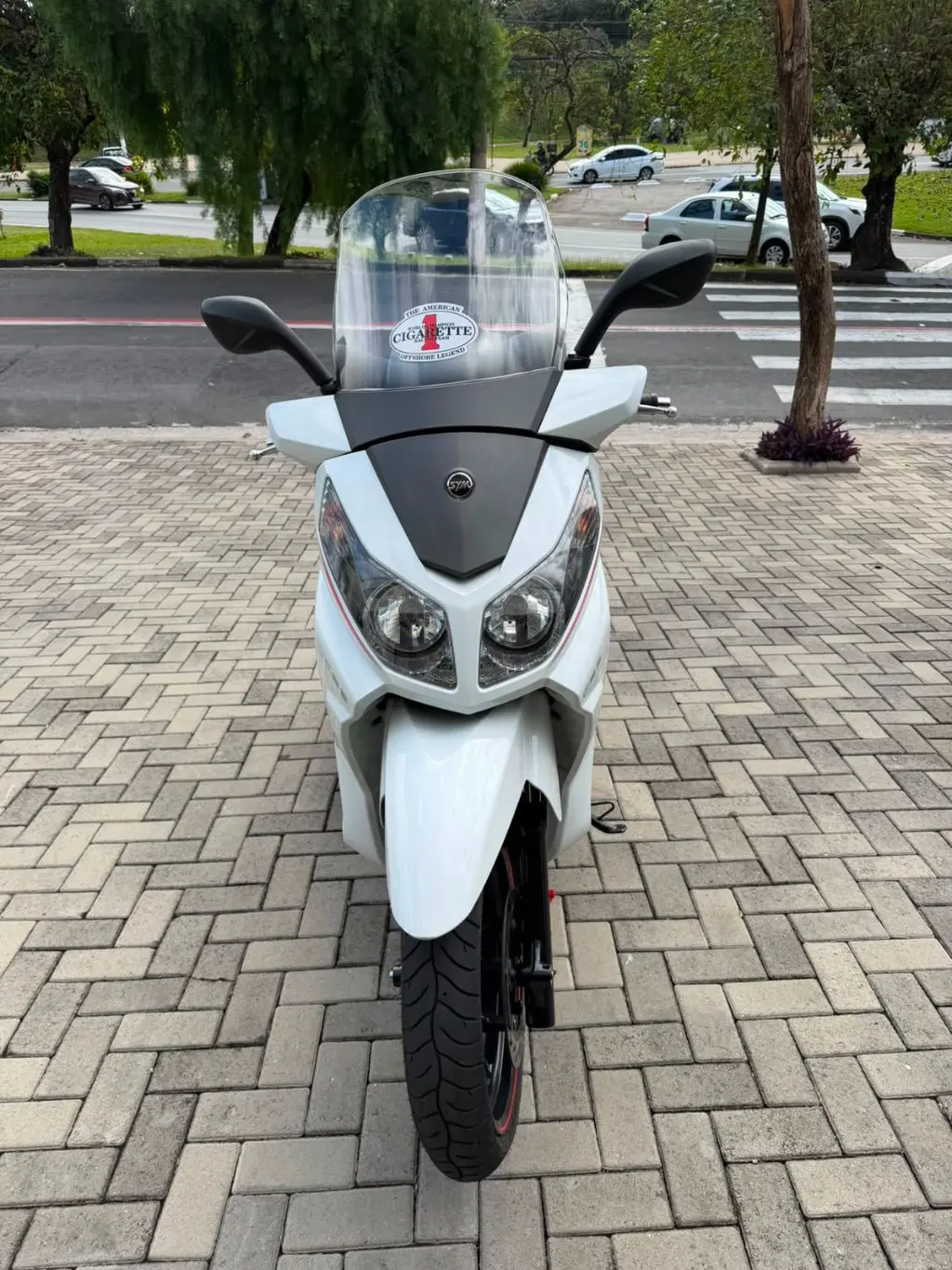 DAFRA Citycom 300 I - Foto