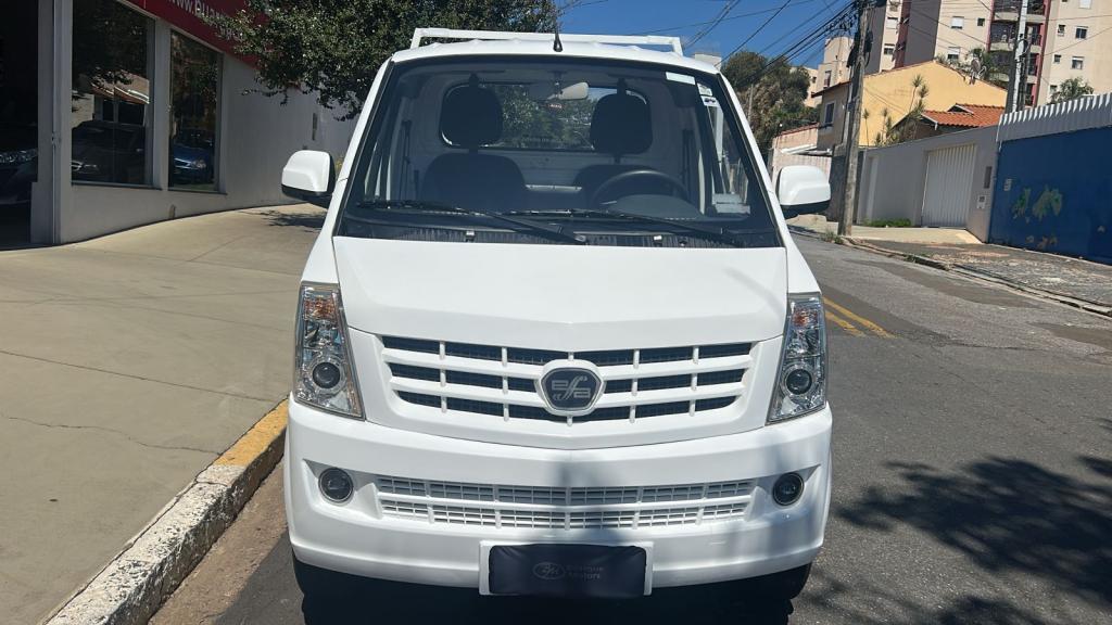 EFFA MOTORS V21 Cabine Simples - Foto