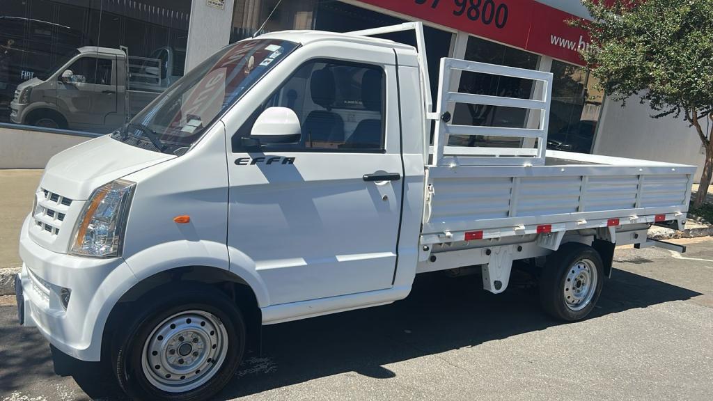 EFFA MOTORS V21 Cabine Simples - Foto
