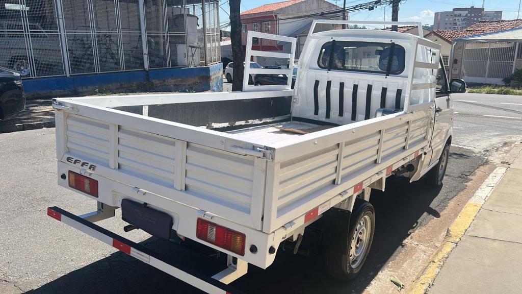 EFFA MOTORS V21 Cabine Simples - Foto