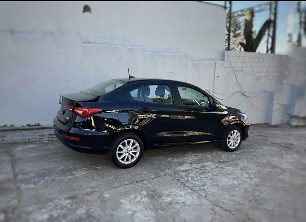 FIAT Cronos - Foto