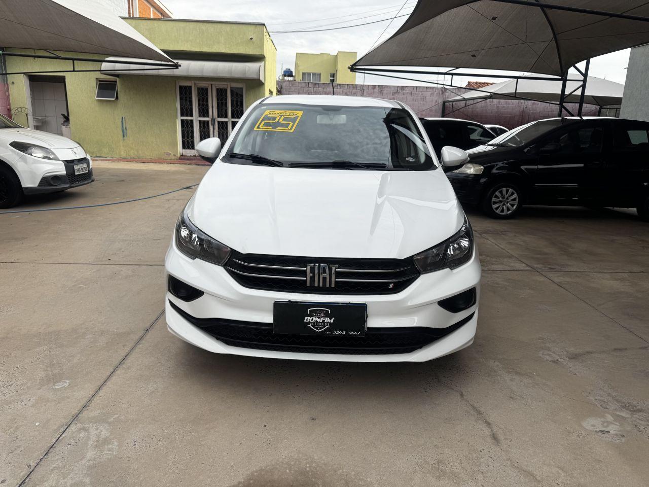 FIAT Cronos - Foto