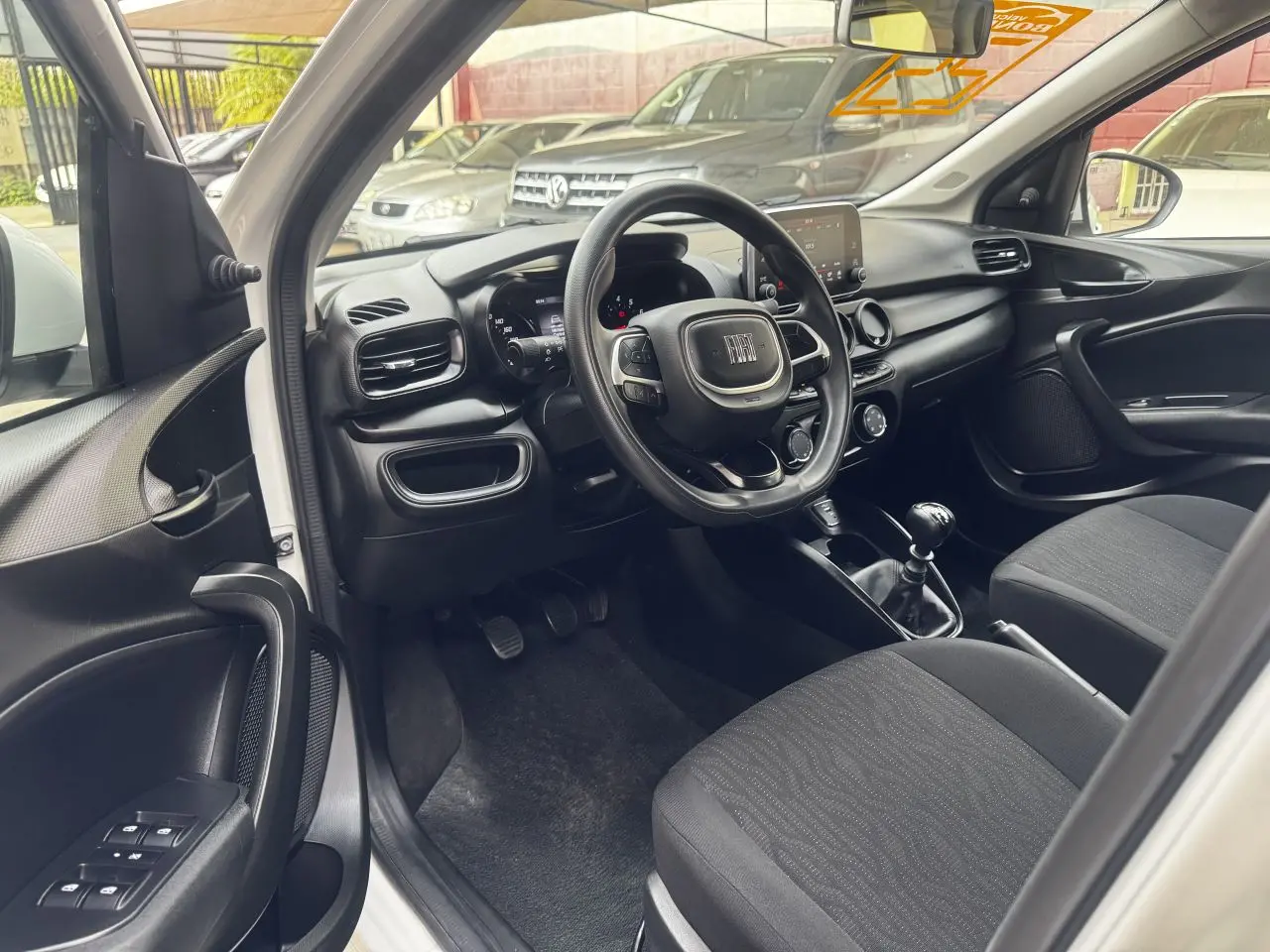 FIAT Cronos - Foto