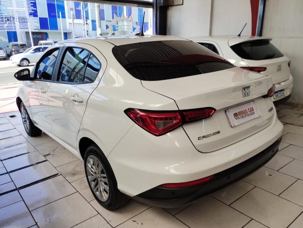 FIAT Cronos - Foto