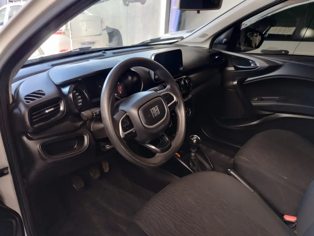 FIAT Cronos - Foto