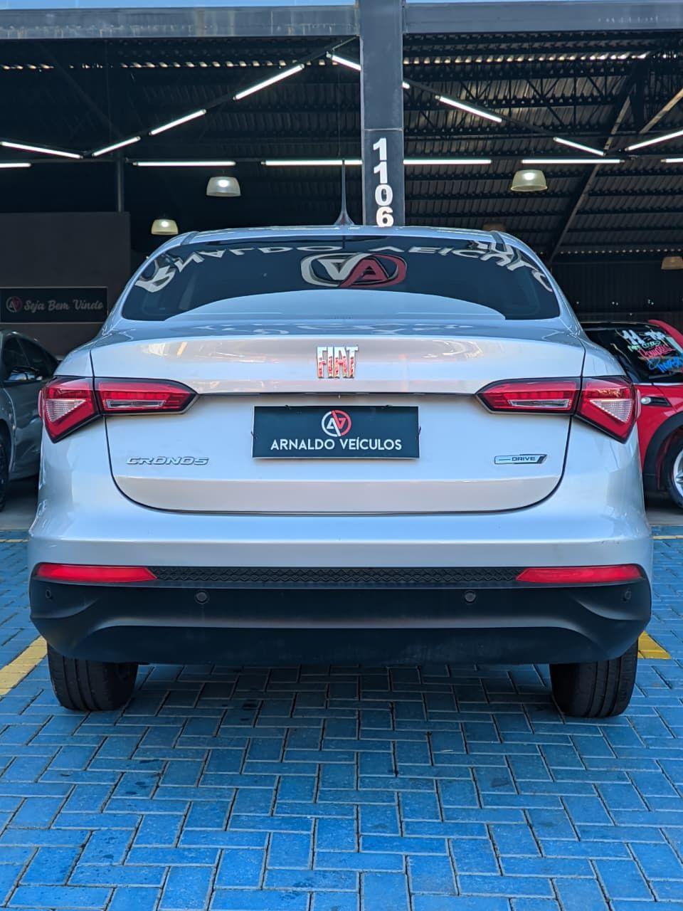 FIAT Cronos - Foto
