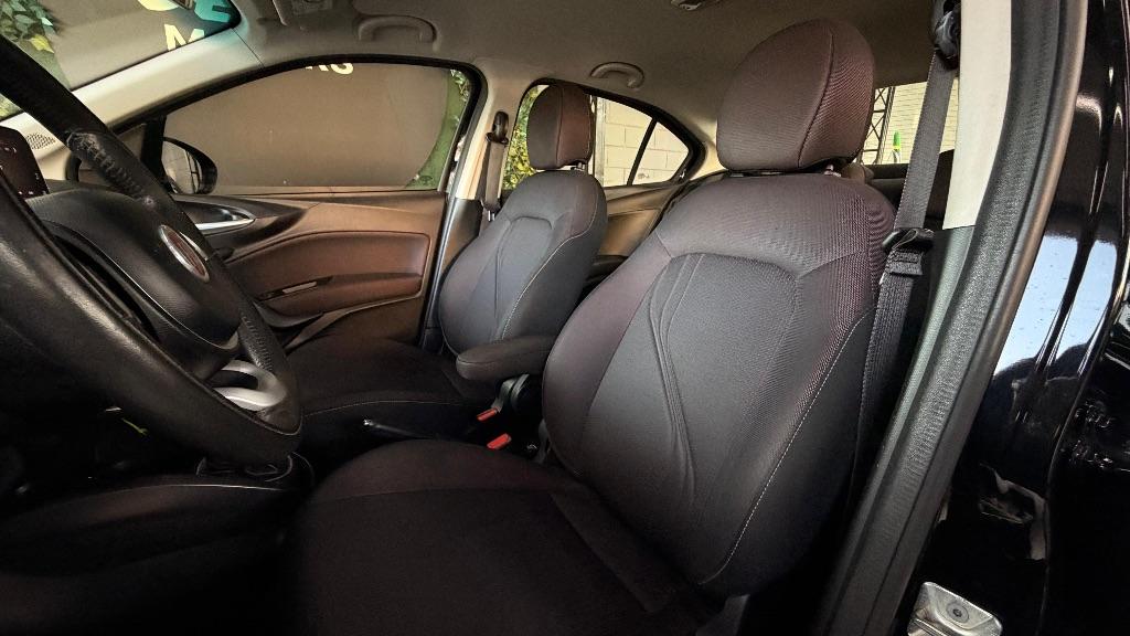 FIAT Cronos - Foto