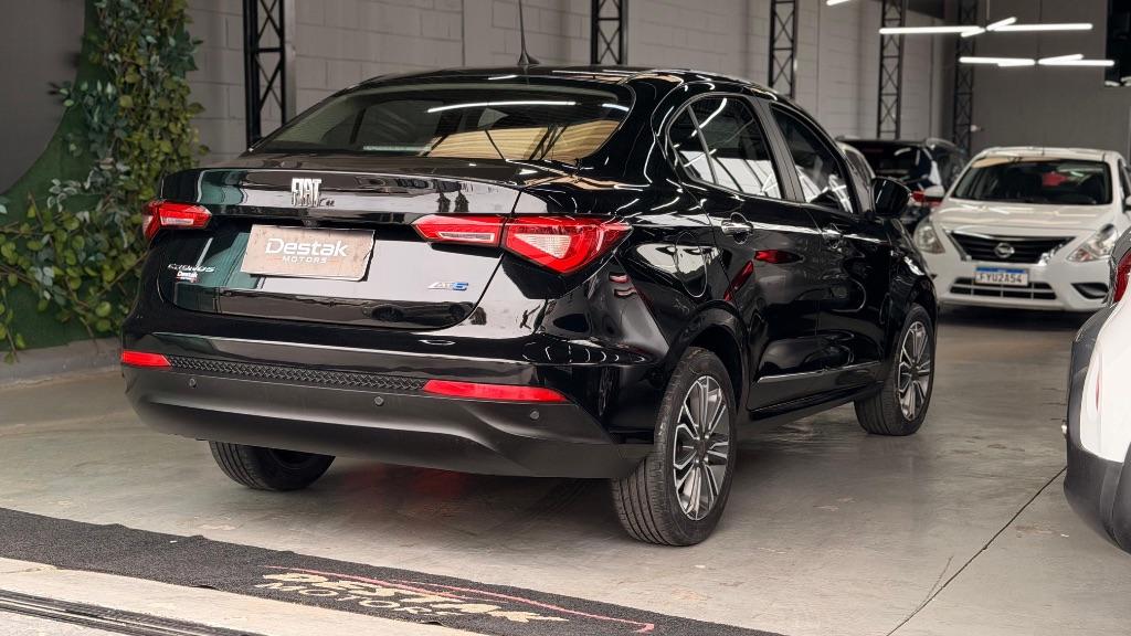 FIAT Cronos - Foto